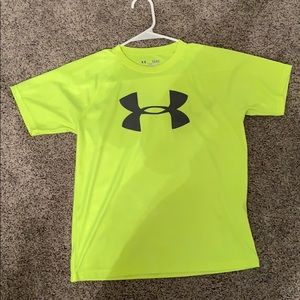Neon yellow under armour t-shirt